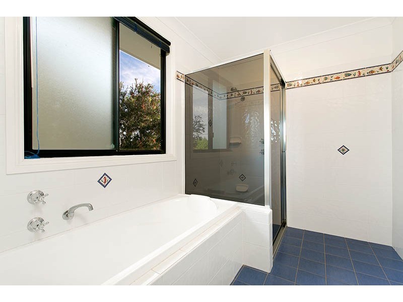 1 Eastern Avenue, Shellharbour NSW 2529