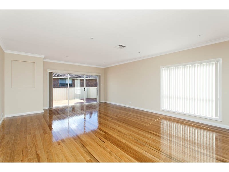 2A Antrim Avenue, Warilla NSW 2528