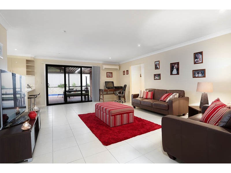 28 Darling Drive, Albion Park NSW 2527