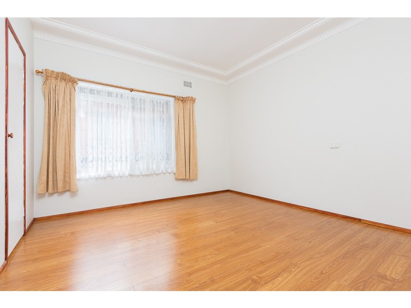 52 Merrett Avenue, Cringila NSW 2502