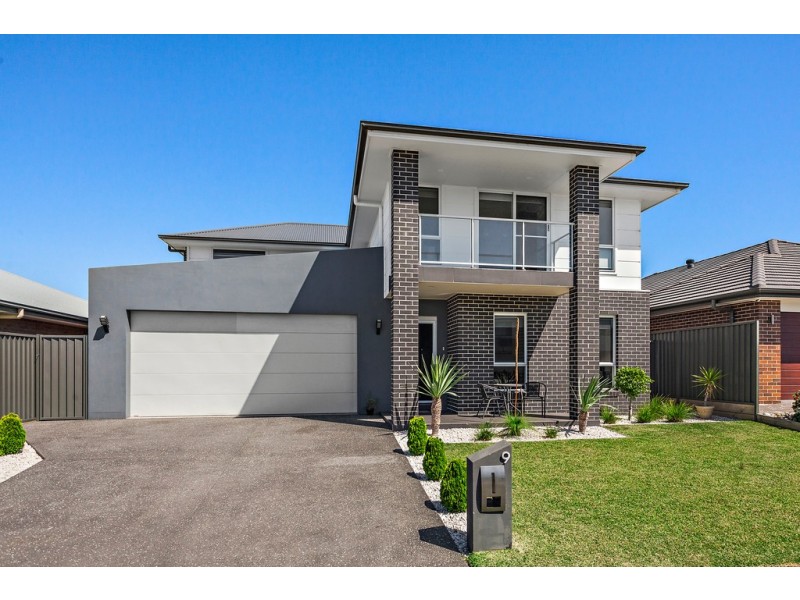 9 Peninsula Avenue, Haywards Bay NSW 2530