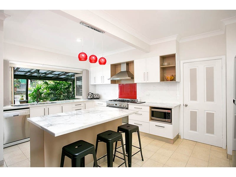 54 Lake Entrance Road, Oak Flats NSW 2529