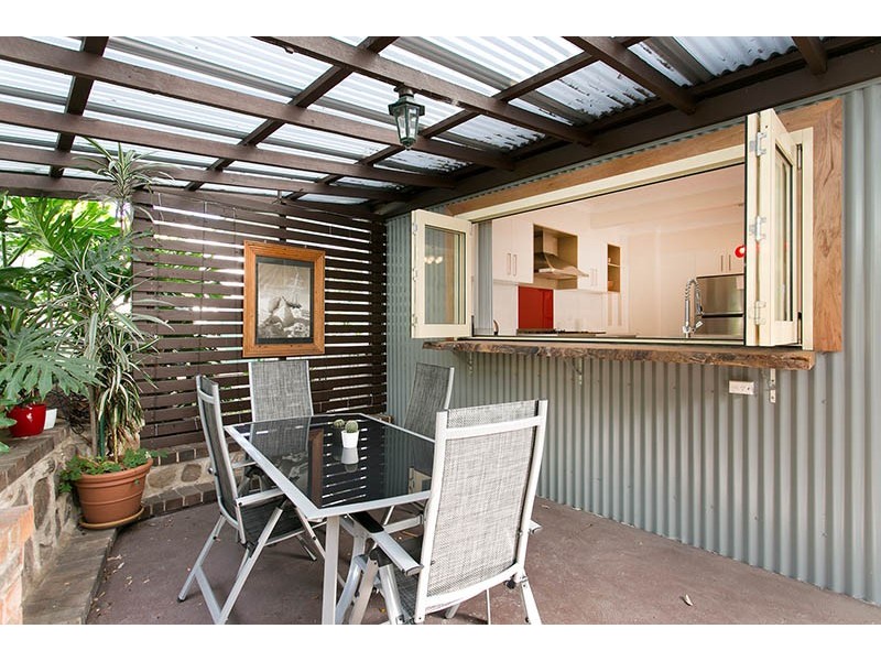 54 Lake Entrance Road, Oak Flats NSW 2529