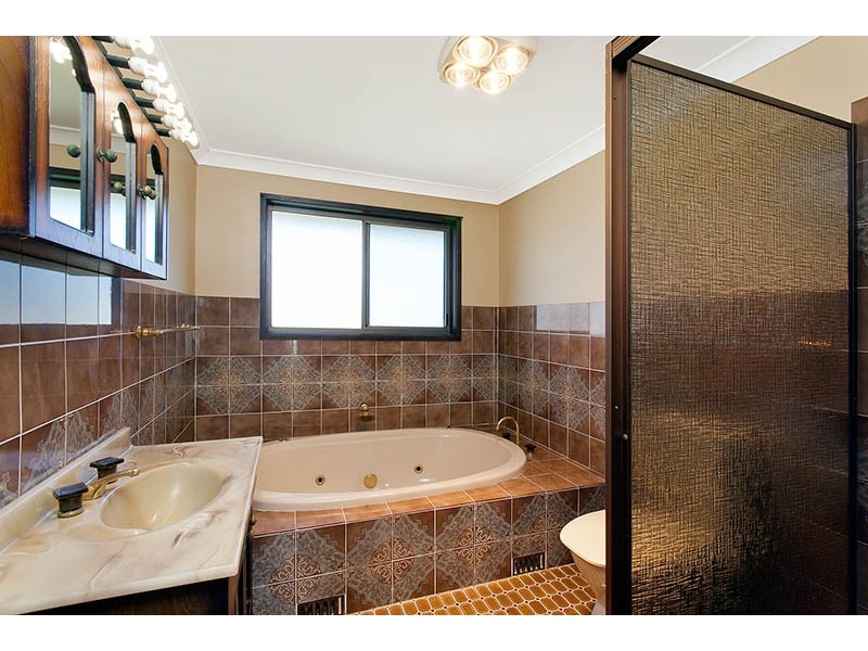 36 Jason Avenue, Barrack Heights NSW 2528