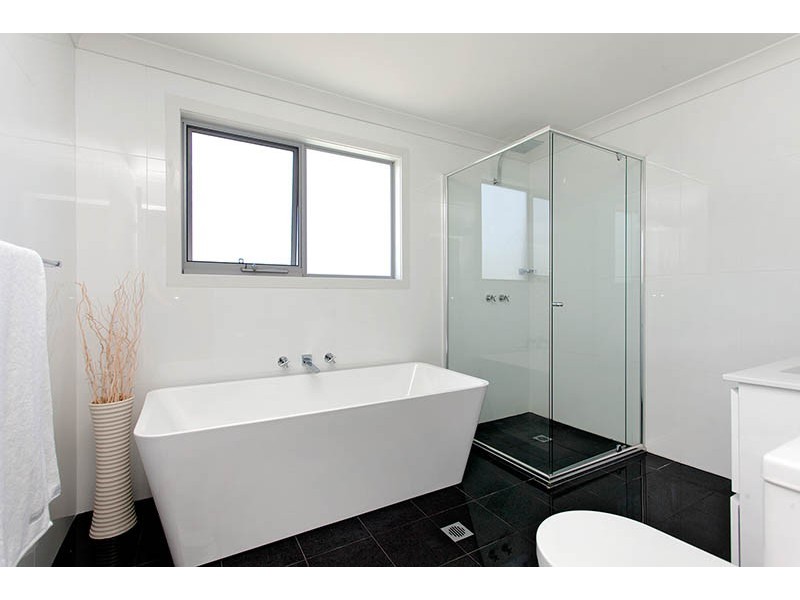 7 Rosemont Circuit, Flinders NSW 2529