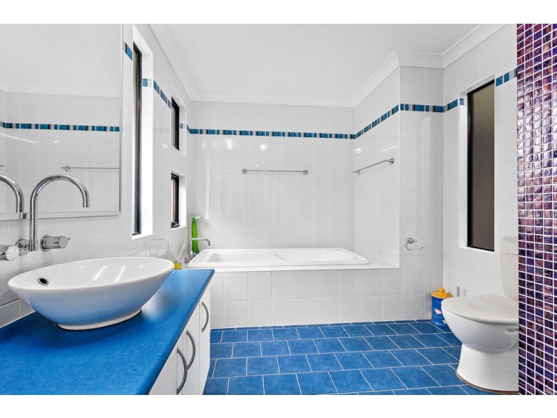 83 Albatross Drive, Blackbutt NSW 2529