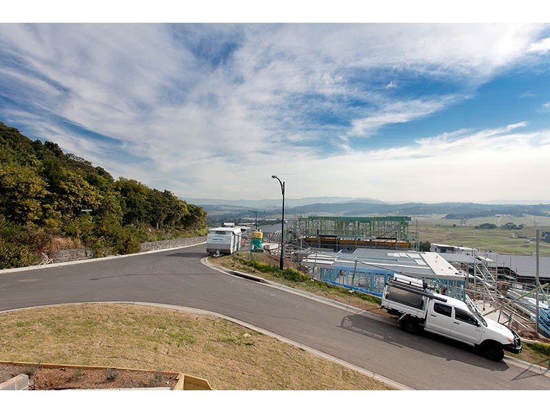 2 Horizons Avenue, Shell Cove NSW 2529