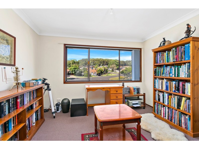 3/2 Blackbutt Way, Barrack Heights NSW 2528