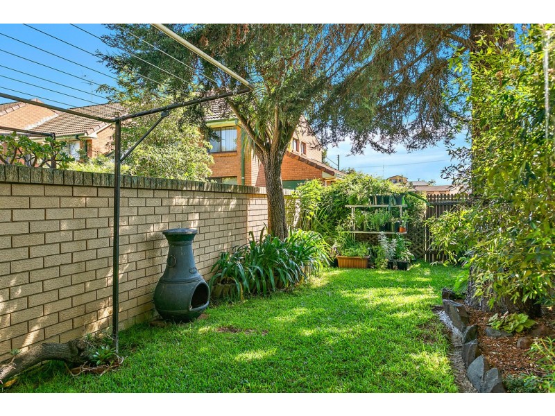 3/2 Blackbutt Way, Barrack Heights NSW 2528