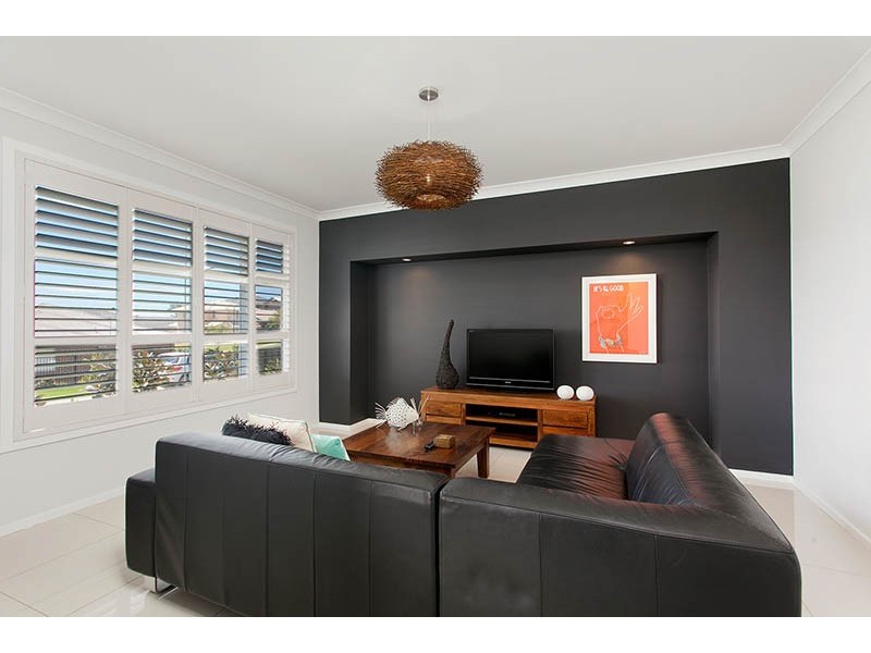 9 Dillon Road, Flinders NSW 2529