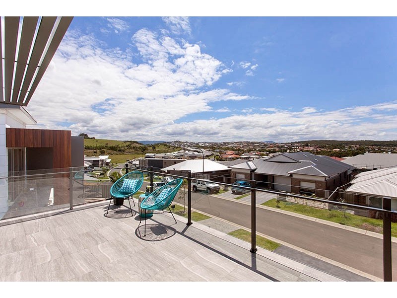 9 Dillon Road, Flinders NSW 2529