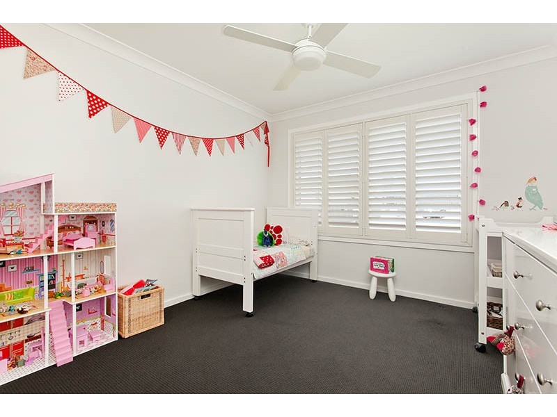 9 Dillon Road, Flinders NSW 2529