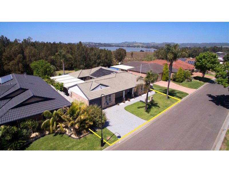 36 Shearwater Boulevard, Albion Park Rail NSW 2527