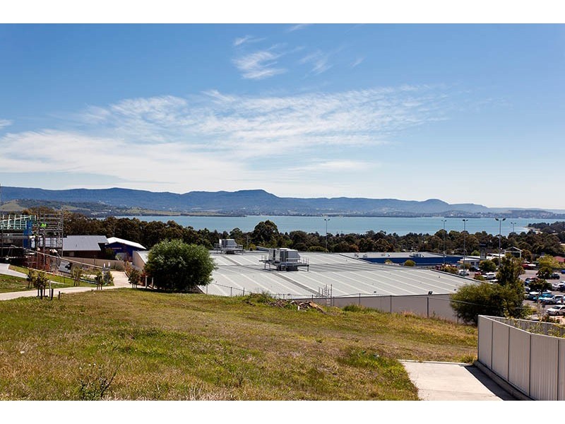 18a Falcon Street, Shellharbour City Centre NSW 2529
