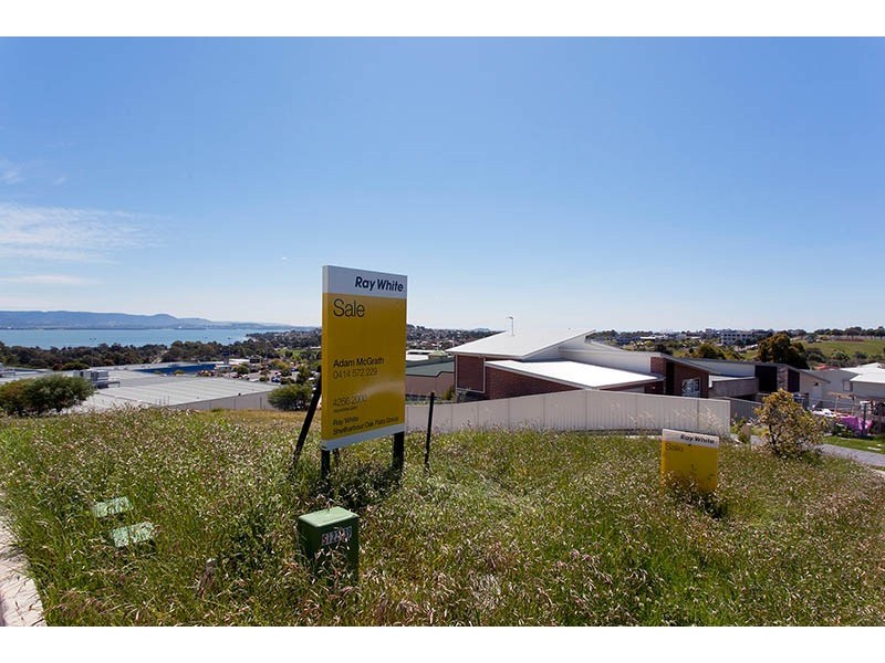 18a Falcon Street, Shellharbour City Centre NSW 2529
