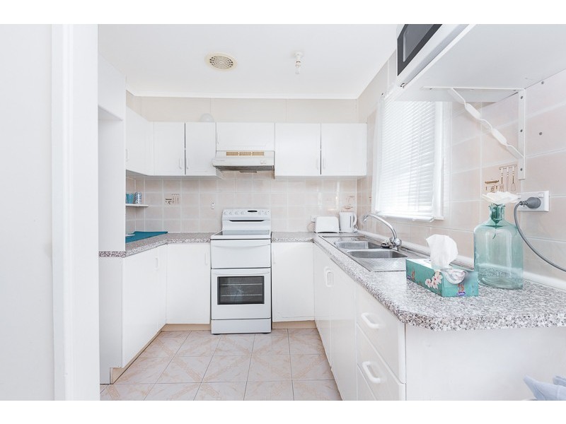 52 King Street, Warilla NSW 2528