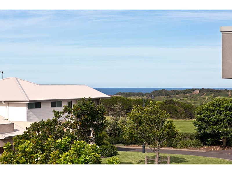 62 Killalea Drive, Shell Cove NSW 2529