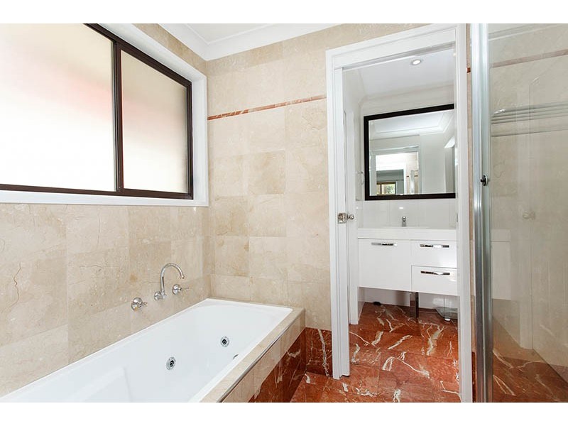 87 Chillawong Circuit, Blackbutt NSW 2529