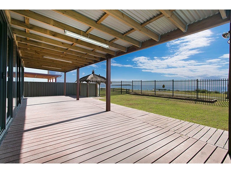 73 Little Lake Crescent, Warilla NSW 2528