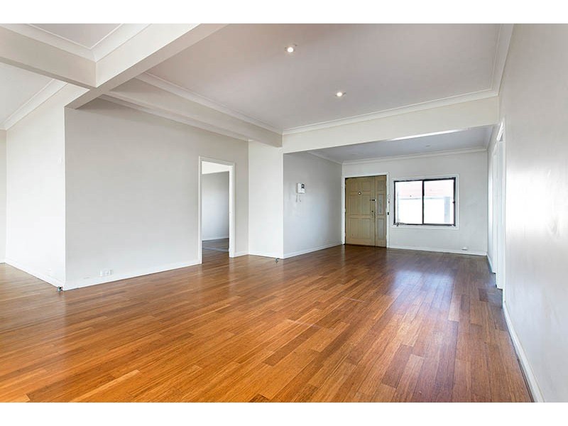 73 Little Lake Crescent, Warilla NSW 2528