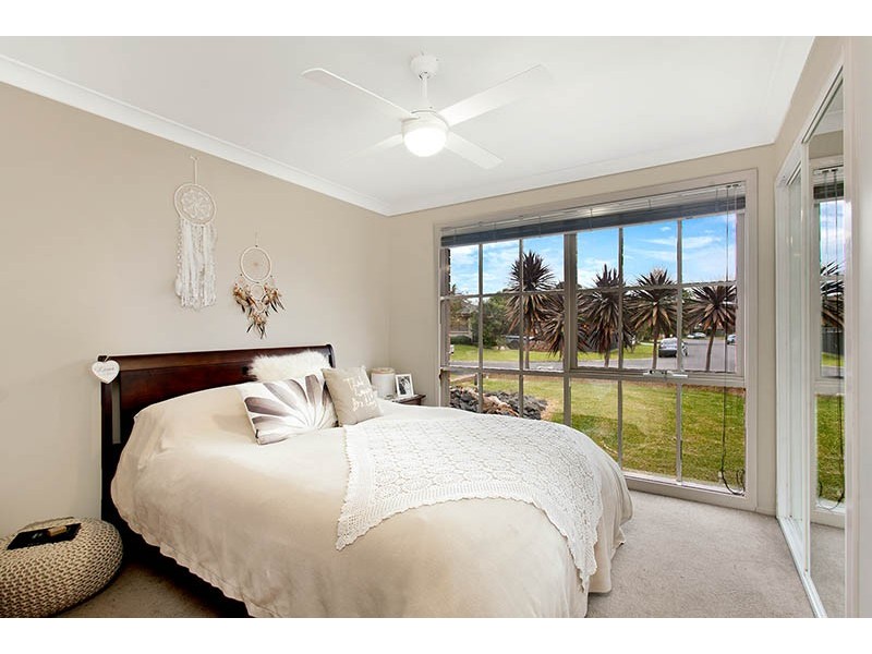 19 Birra Drive, Oak Flats NSW 2529