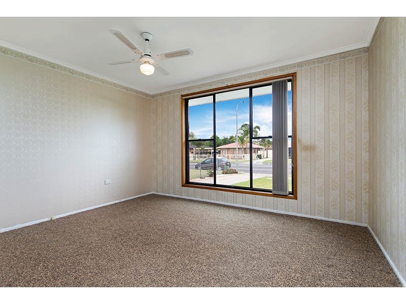 14 Jarrah Way, Albion Park Rail NSW 2527