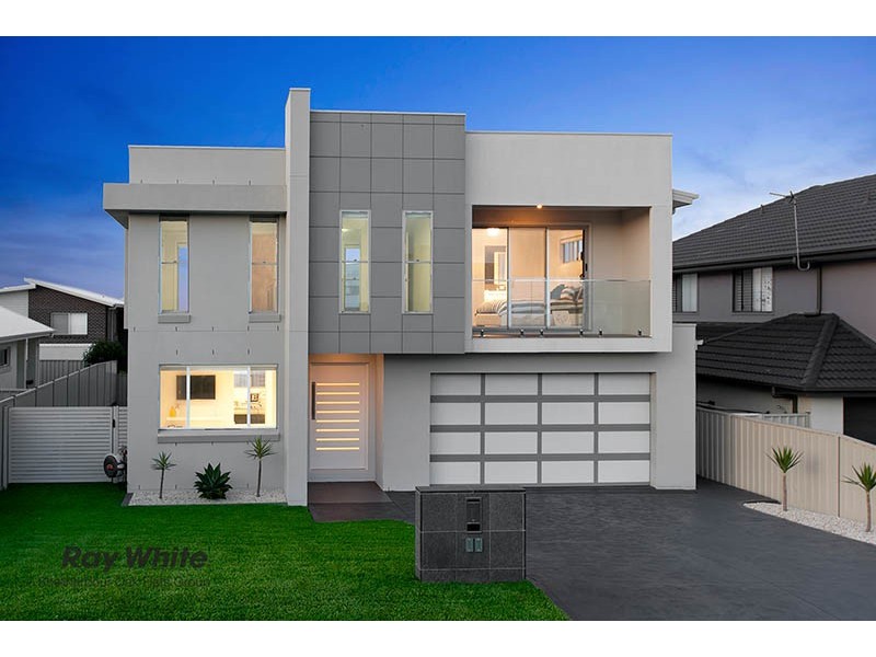 18 Coolum Parkway, Shell Cove NSW 2529