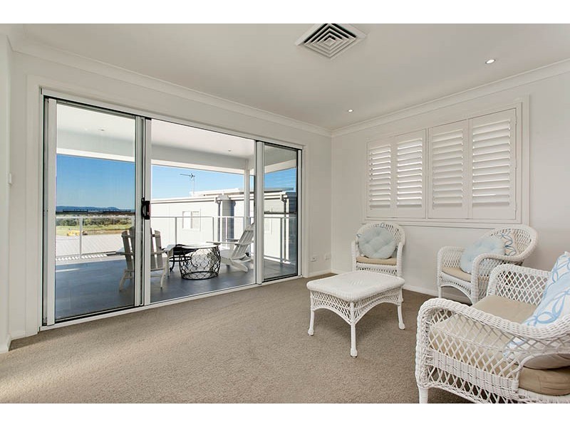 47 Shallows Drive, Shell Cove NSW 2529