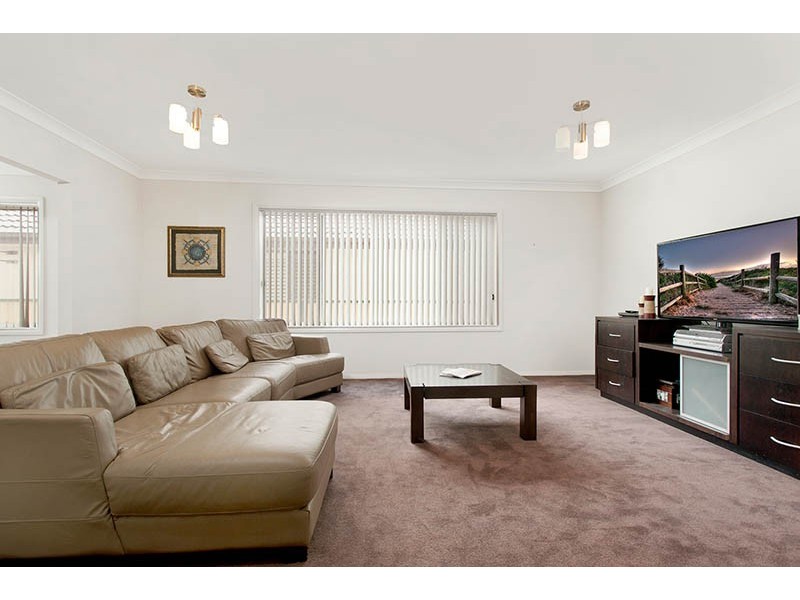 176 Osborne Parade, Warilla NSW 2528