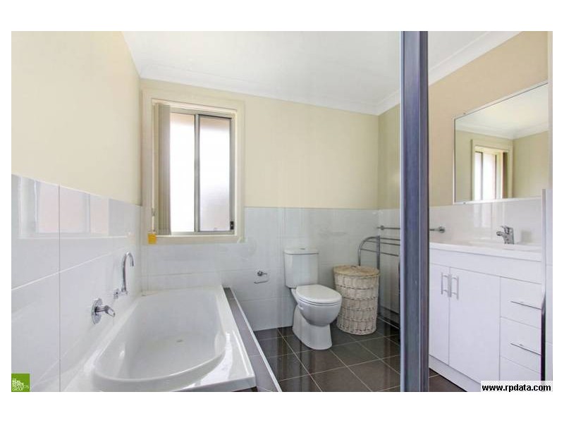 13/34 Albatross Drive, Blackbutt NSW 2529