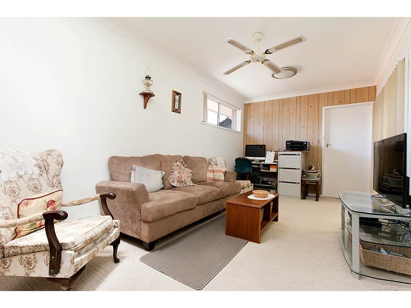 40 Sammat Avenue, Barrack Heights NSW 2528