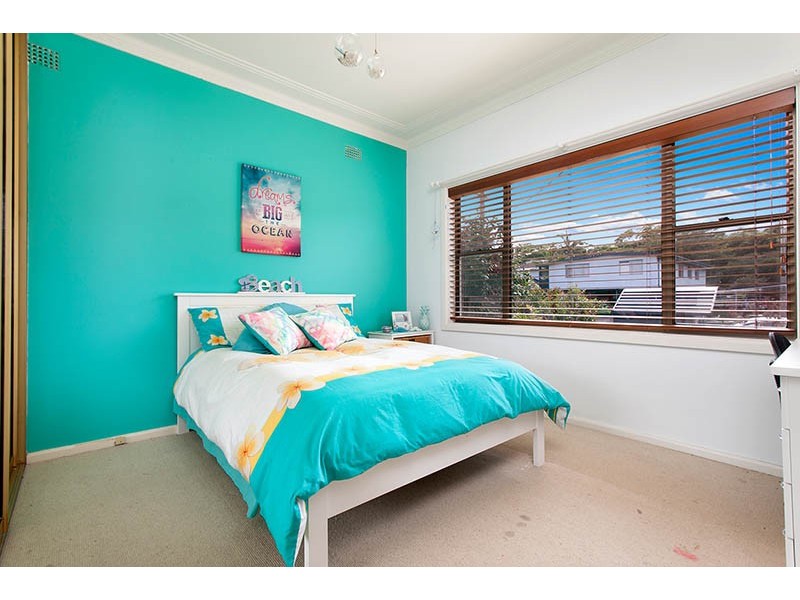 30 Ocean Street, Windang NSW 2528