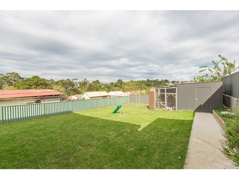 13 Bethlehem Street, Cringila NSW 2502