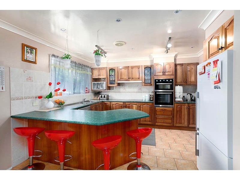 24 Denison Avenue, Barrack Heights NSW 2528