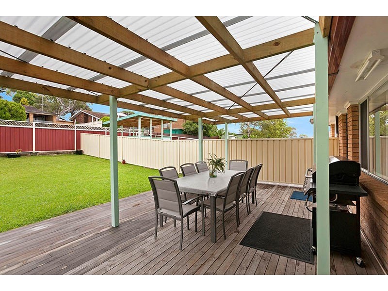 24 Denison Avenue, Barrack Heights NSW 2528