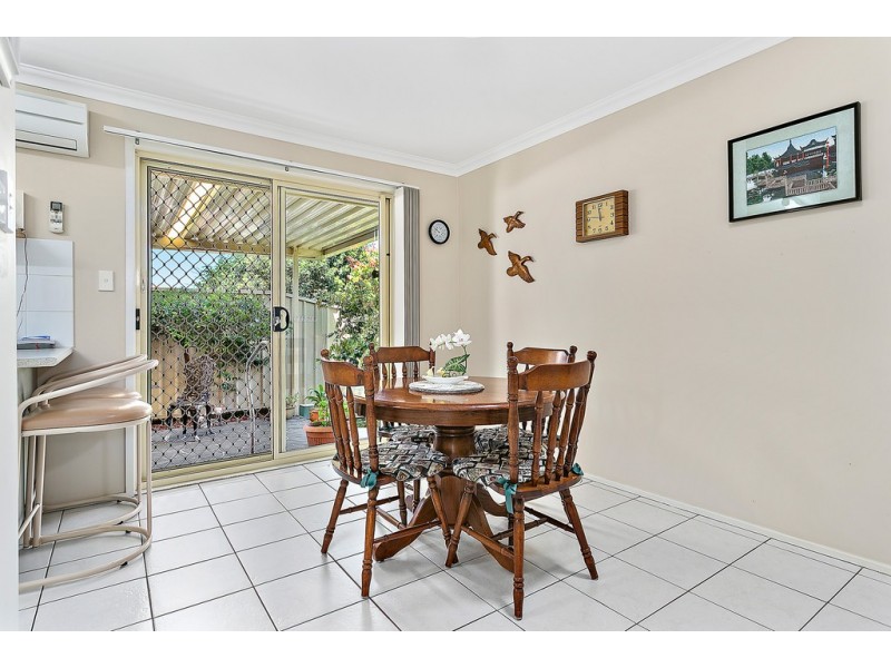 2/29 Lake Entrance Road, Oak Flats NSW 2529