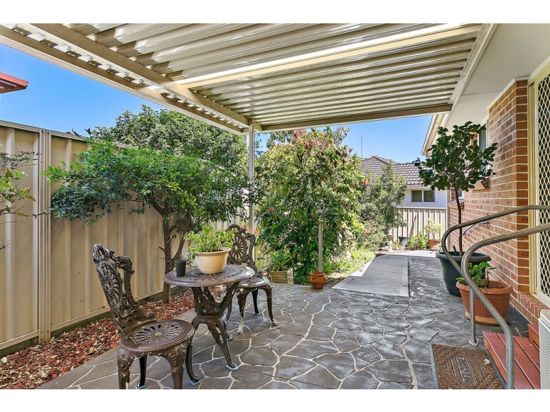 2/29 Lake Entrance Road, Oak Flats NSW 2529