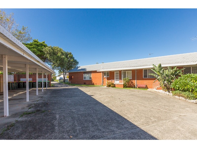 49 The Boulevarde, Oak Flats NSW 2529