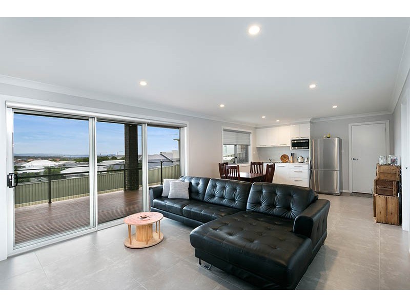 6 Bonville Parkway, Shell Cove NSW 2529