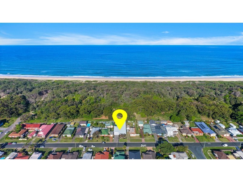 81 Ocean Street, Windang NSW 2528