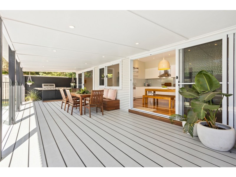 81 Ocean Street, Windang NSW 2528