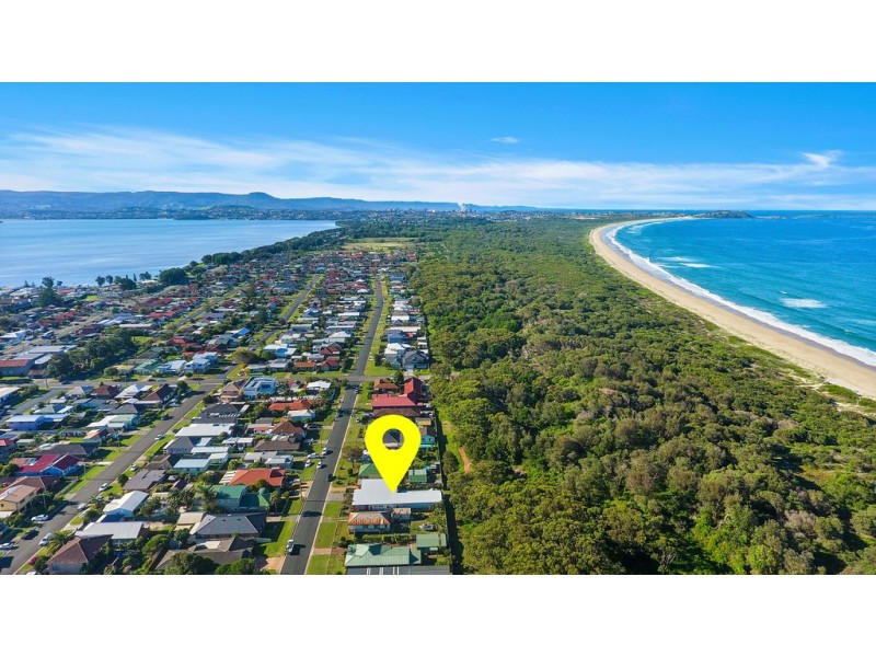 81 Ocean Street, Windang NSW 2528
