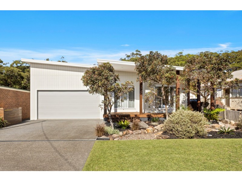 81 Ocean Street, Windang NSW 2528