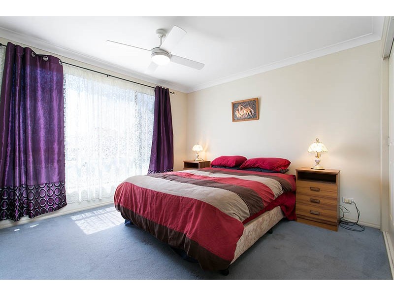 3/8 Wallis Close, Flinders NSW 2529