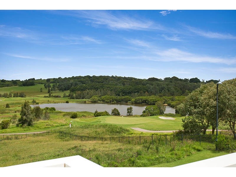 21 Augusta Parkway, Shell Cove NSW 2529