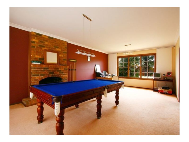 49 Coolawin Crescent, Shellharbour NSW 2529