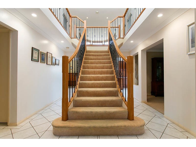 3 Hartog Court, Shell Cove NSW 2529