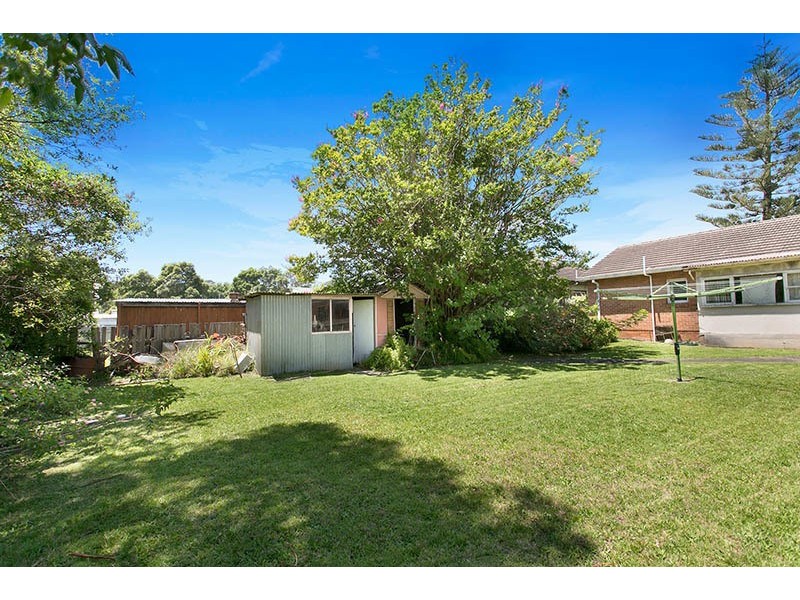 6 Storey Street, Oak Flats NSW 2529