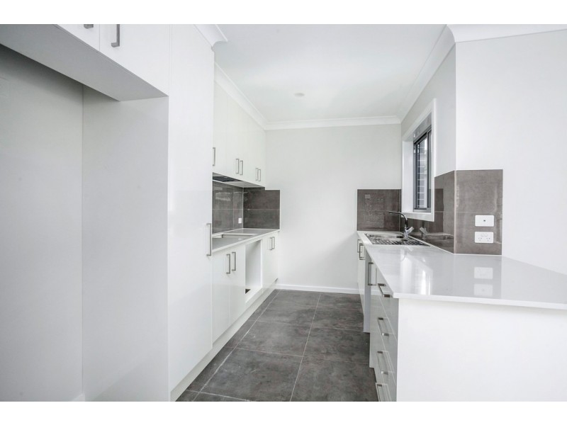 6/13-15 Fisher Street, Oak Flats NSW 2529