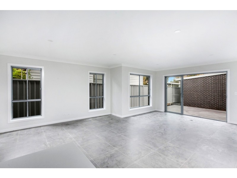 6/13-15 Fisher Street, Oak Flats NSW 2529